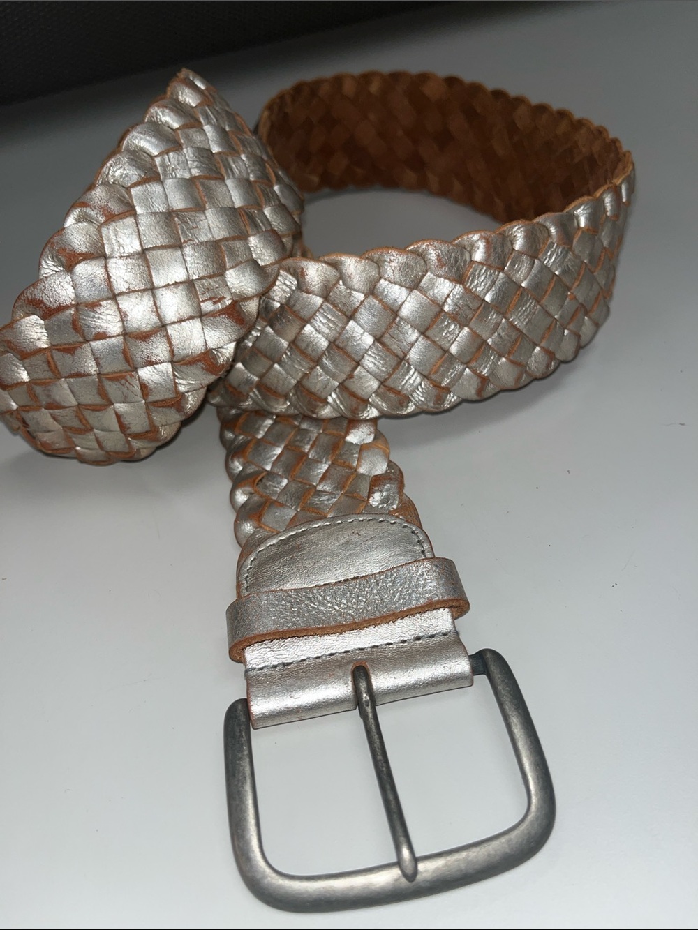 Fossil Women's Braided Metallic Silver Leather Brass Buckle Belt Size Medium